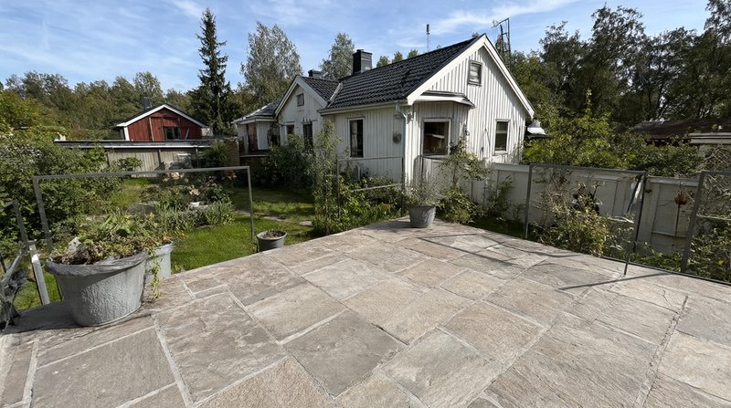 Natursten på uteplats och terrass