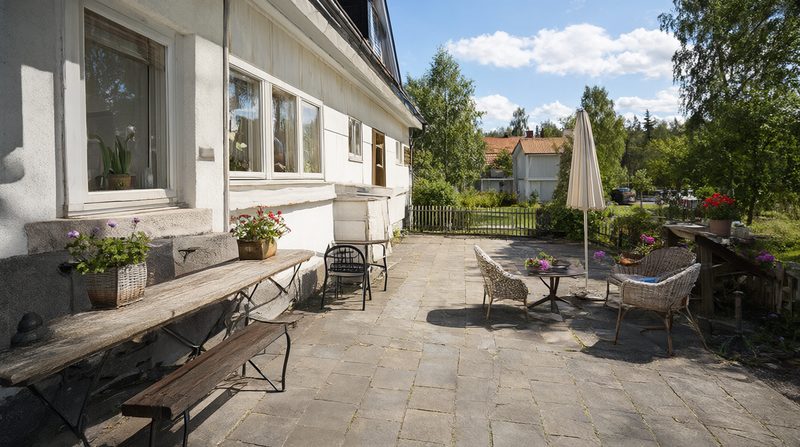 Stenläggning av uteplats